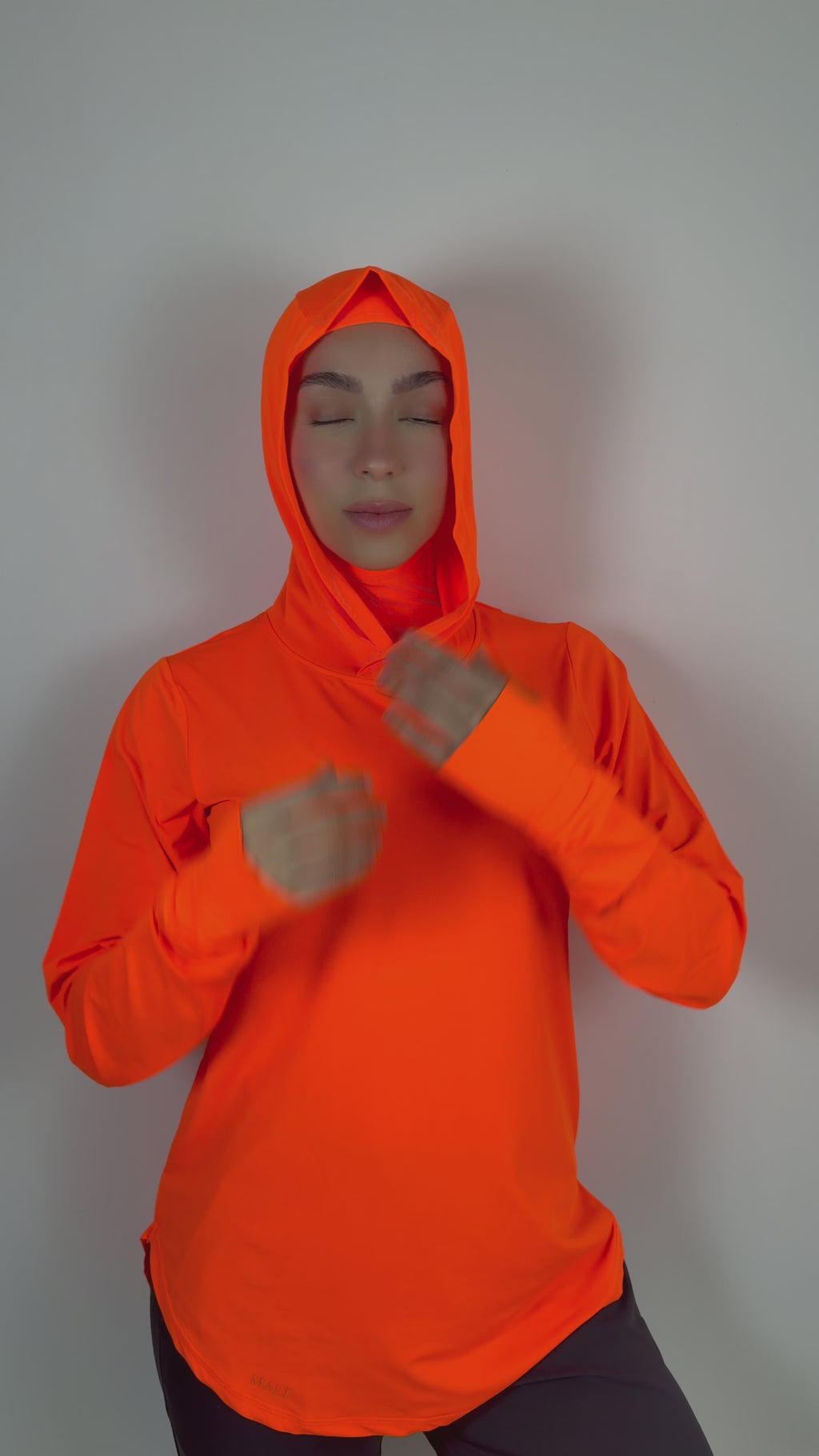 MALI Performance Hooded Top – Neon Orange